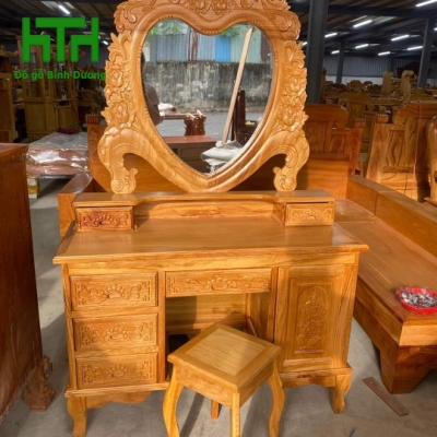BÀN PHẤN 1M1 GÕ ĐỎ  GƯƠNG TRÁI TIM 