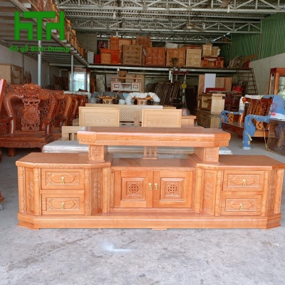 KỆ TI VI SỒI NGA 2M MẪU VÁT NHÔ