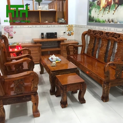 BÀN GHẾ TRÀM BÔNG VÀNG CỘT 10