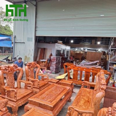 BỘ BÀN GHẾ GỖ HƯƠNG ĐÁ TAY 12 CHẠM ĐÀO HÀNG DÀY KHUNG 4P MẶT 2P 