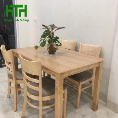 BỘ BÀN ĂN  GỖ CAO SU 4 GHẾ 
