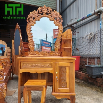 Bàn phấn gỗ tràm bông vàng  kt 80 