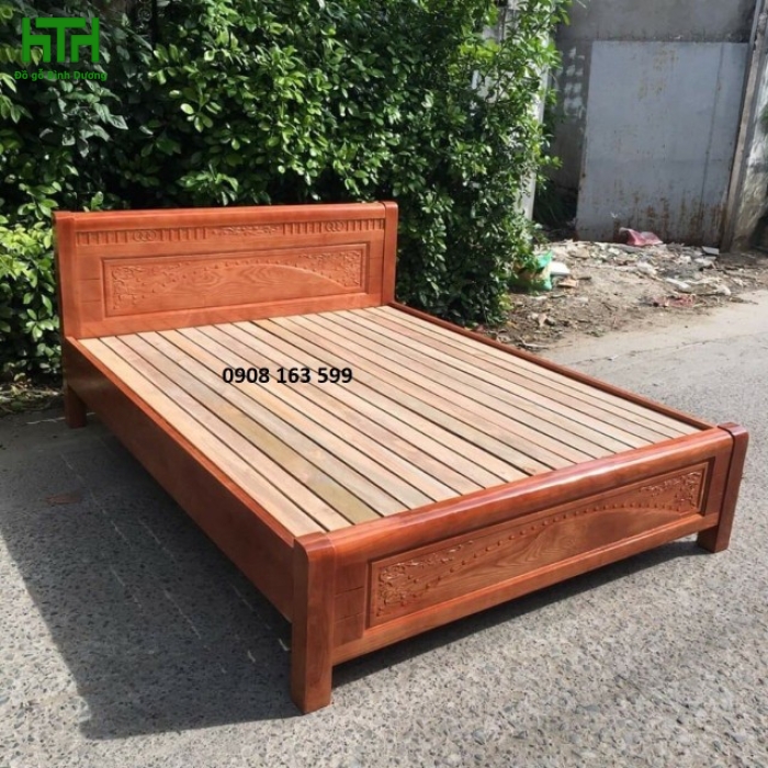 GIƯỜNG GỖ SỒI NHẬP 2M  X 2M2 