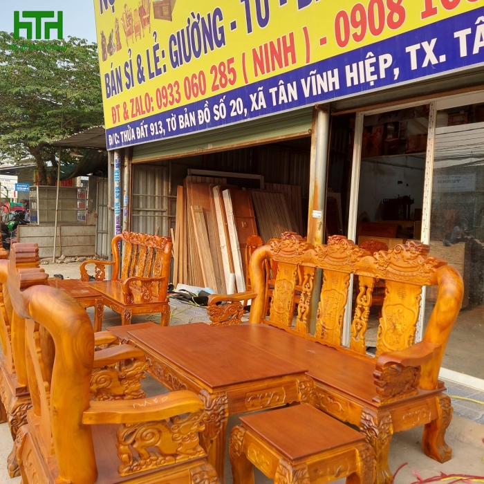 SALON TRÀM BÔNG VÀNG CỘT 12