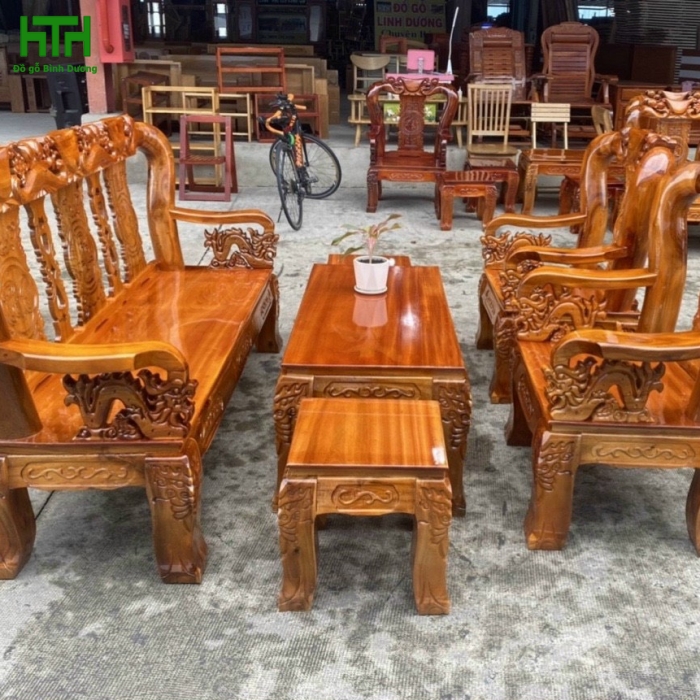 BỘ GHẾ PHÒNG KHÁCH GỖ TRÀM BÔNG VÀNG CỘT 12 