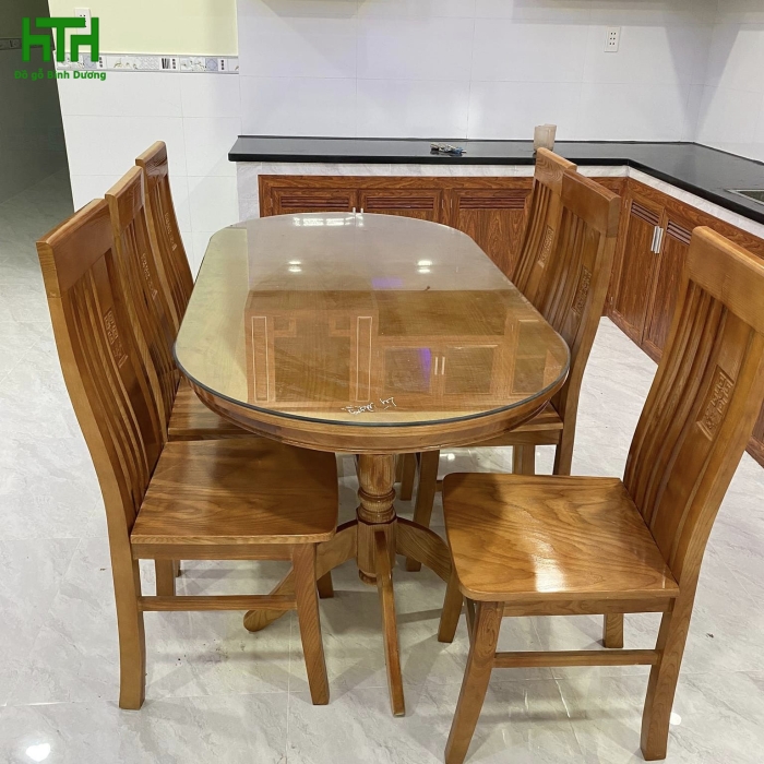 BÀN ĂN GỖ SỒI MẪU OVAN 6 GHẾ 