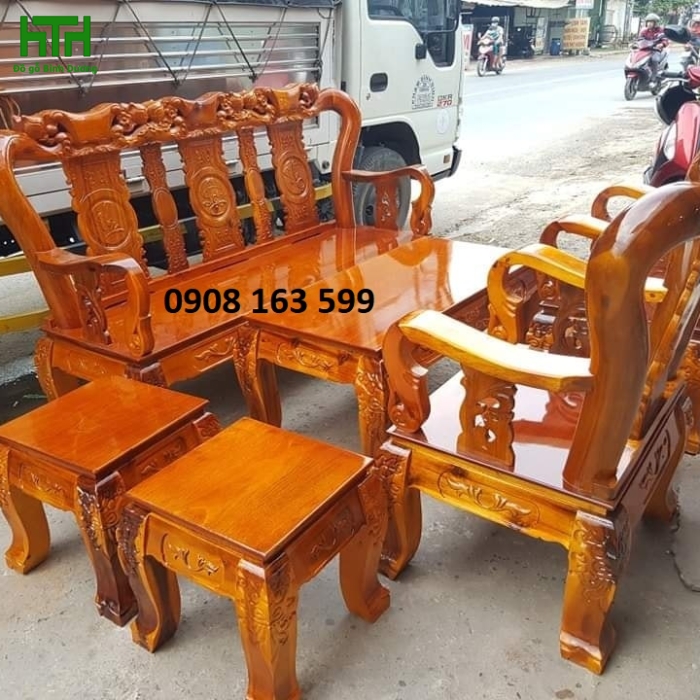 SALON TRÀM BÔNG VÀNG TAY 10