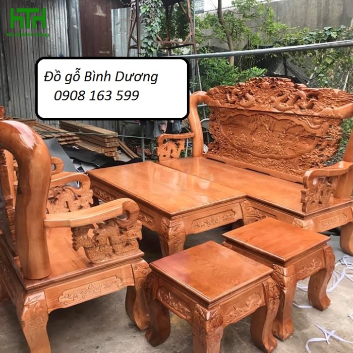 BÀN GHẾ CỘT 12 GỖ SỒI MẪU RỒNG BÁT TIÊN 
