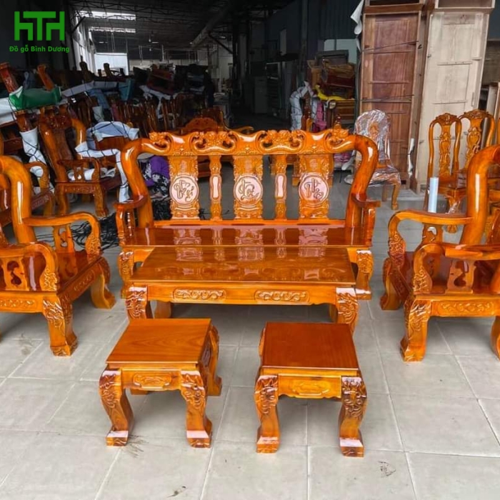 SALON TRÀM BÔNG VÀNG TAY 12 