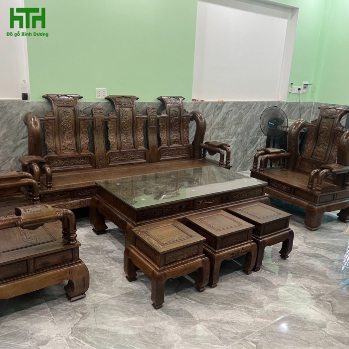 SALON GỖ MUN CỘT 14 