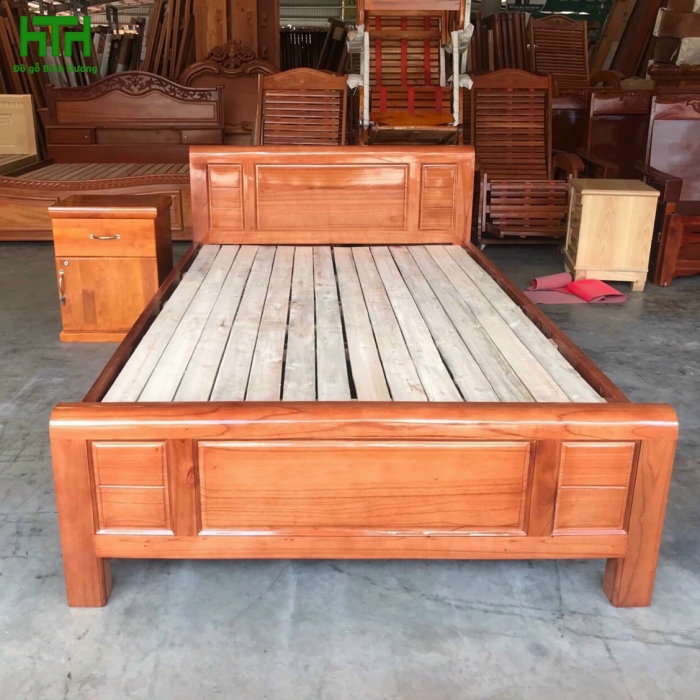 GIƯỜNG GỖ XOAN ĐÀO BẮC 1M2 X 2M 