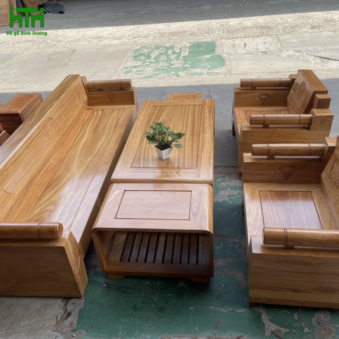 SALON ĐỐI KIM CƯƠNG GỖ GÕ ĐỎ 