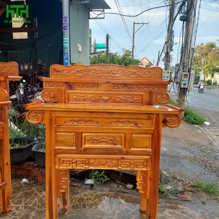BÀN THỜ TRÀM BÔNG VÀNG 1M27
