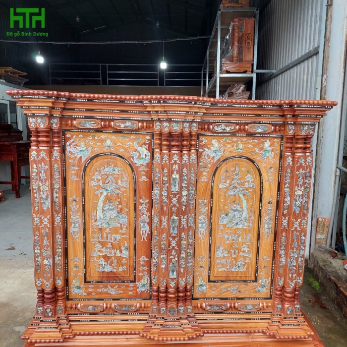 TỦ THỜ GÕ CÔNG 15 TRỤ 