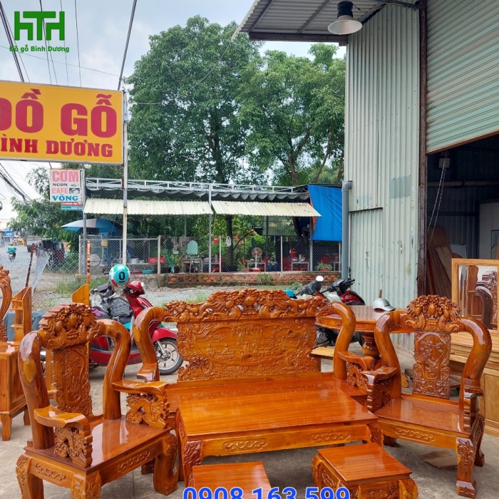 BỘ BÀN GHẾ GỖ TRÀM BÔNG VÀNG CỘT 12  TỰA BÁT TIÊN 