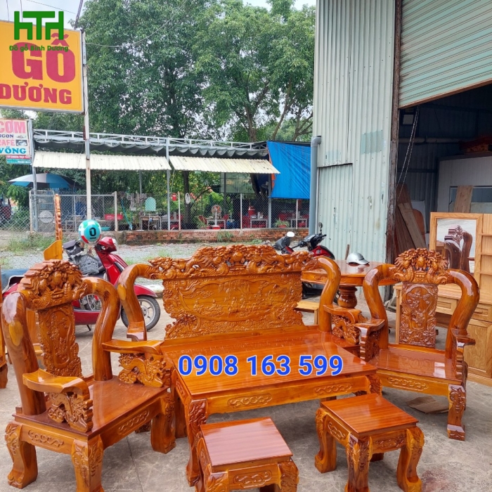 BỘ BÀN GHẾ GỖ TRÀM BÔNG VÀNG CỘT 12  TỰA BÁT TIÊN 