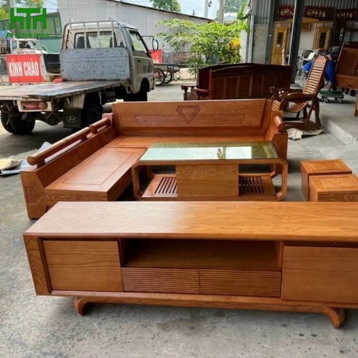 KỆ TI VI GỖ SỒI LAU HƯƠNG 2M 
