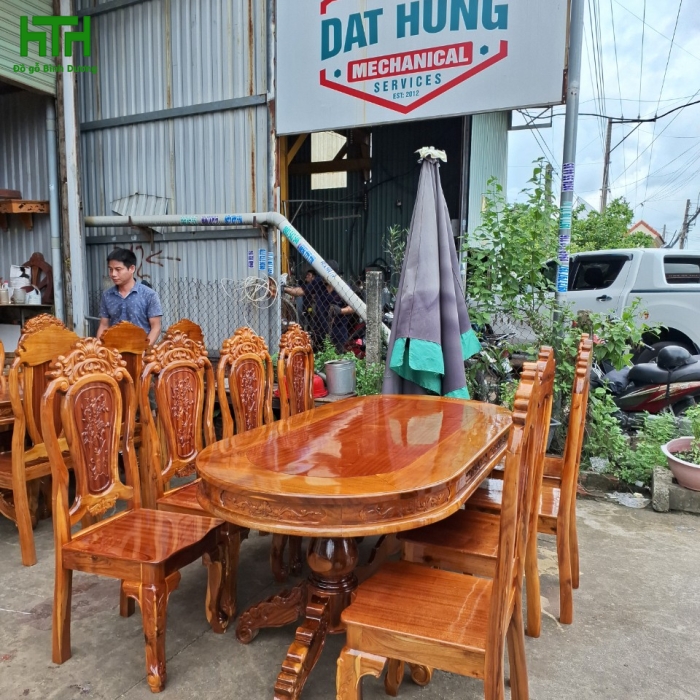 BÀN ĂN GỖ TRÀM BÔNG VÀNG  8 GHẾ MẪU OVAN 