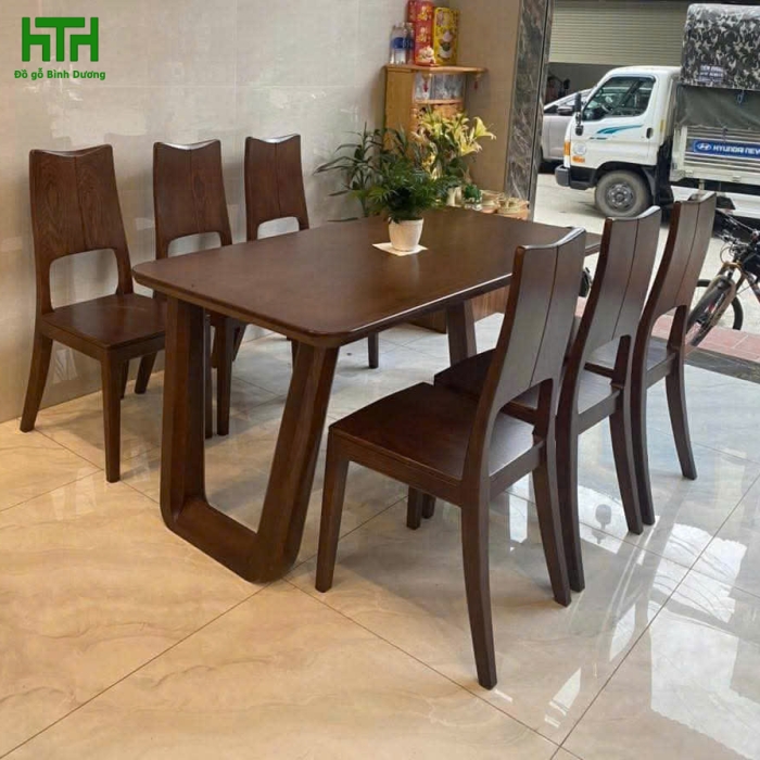 BỘ BÀN GHẾ  8 GHẾ MẶT GỖ CHÂN CHOÃI 