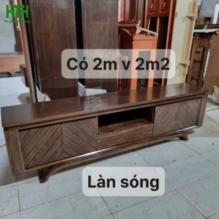 KỆ TI VI GỖ SỒI LAU MÀU ÓC CHÓ LÀN SÓNG 2M 